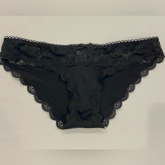 NEW WITH TAGS VICTORIA’S SECRET 2 PK SIZE S CHEEKY BLACK PANTIES - Picture 6 of 8